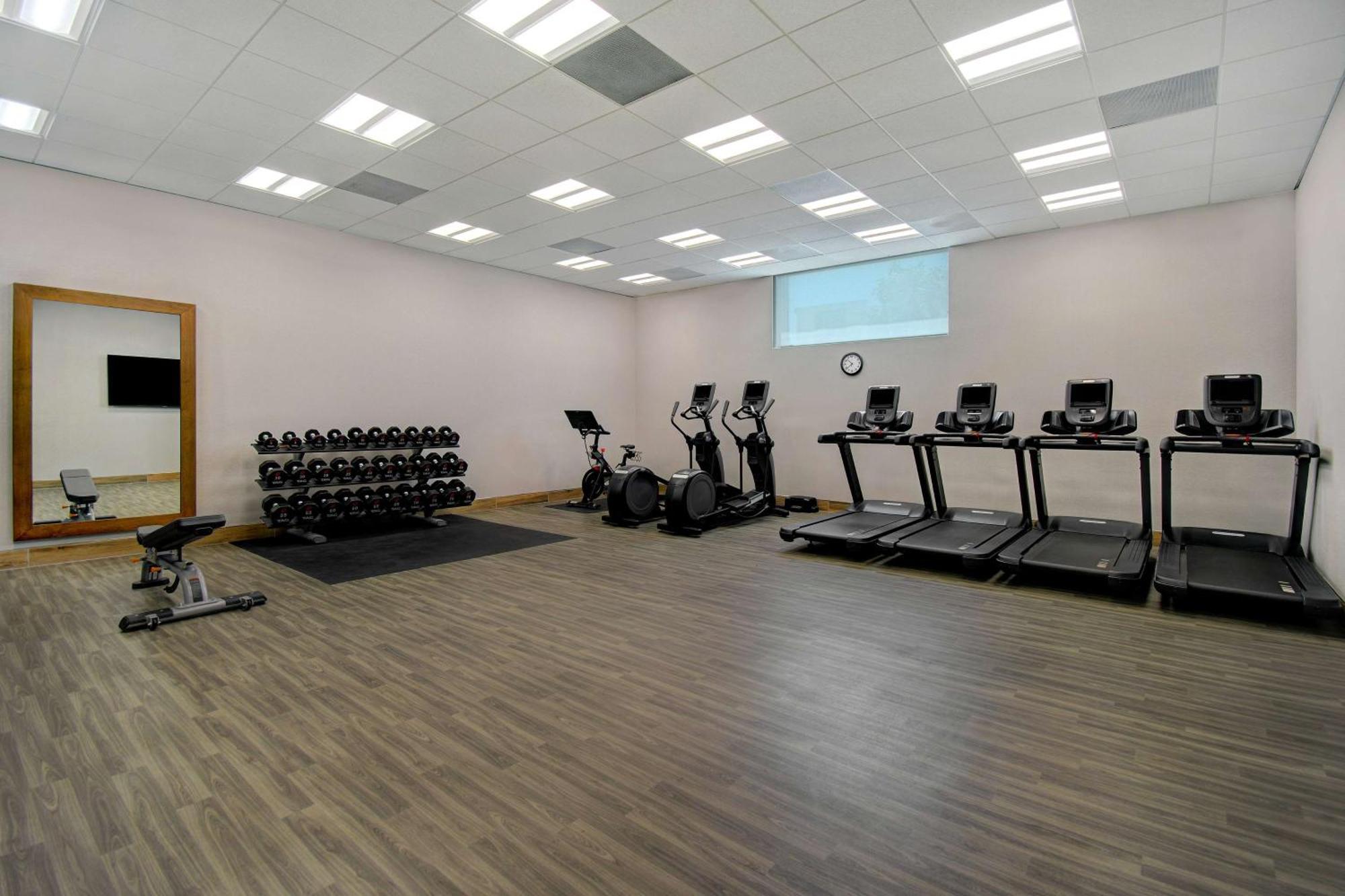 Hotel Hampton & By Hilton Rancho Cucamonga