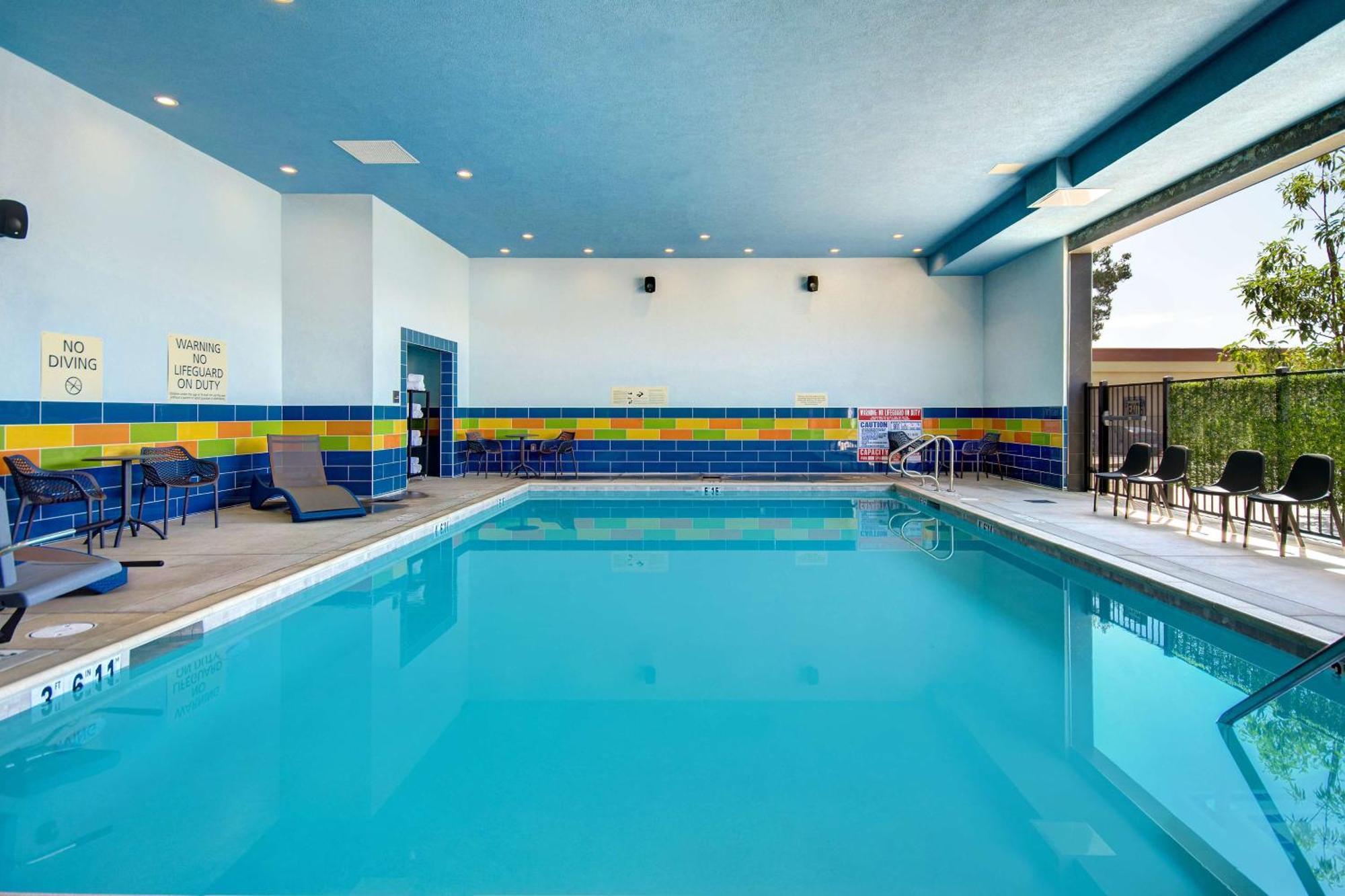 Hampton & By Hilton Rancho Cucamonga