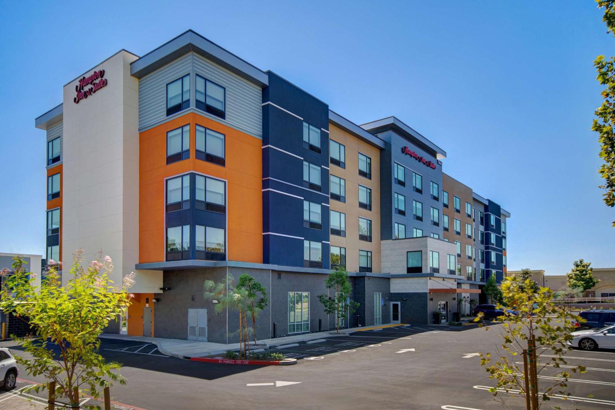 Hampton & By Hilton Hotel Rancho Cucamonga